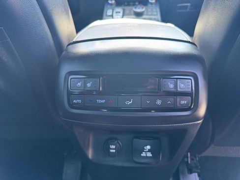 Used 2024 Hyundai Palisade Calligraphy image 28