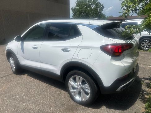Used 2024 Buick Encore GX Preferred w/ Comfort Package AWD/4WD image 11