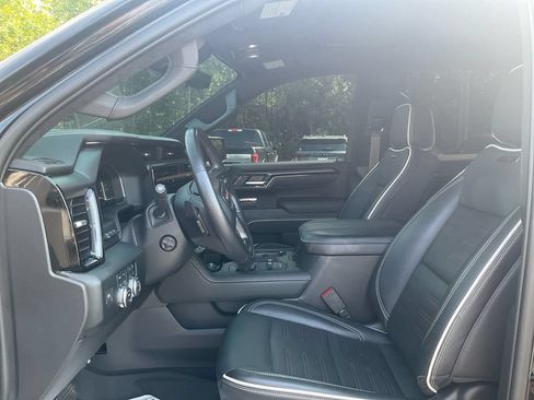 Used 2023 GMC Sierra 1500 AT4X AWD/4WD image 16