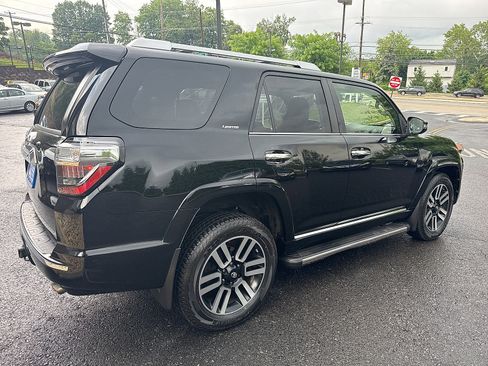 Used 2018 Toyota 4Runner Limited AWD/4WD image 3