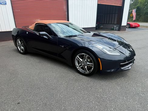 Used 2016 Chevrolet Corvette Stingray Convertible w/ 2LT Preferred Equipment Group RWD image 13