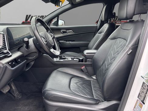 Certified 2023 Kia Sportage X-Line image 9