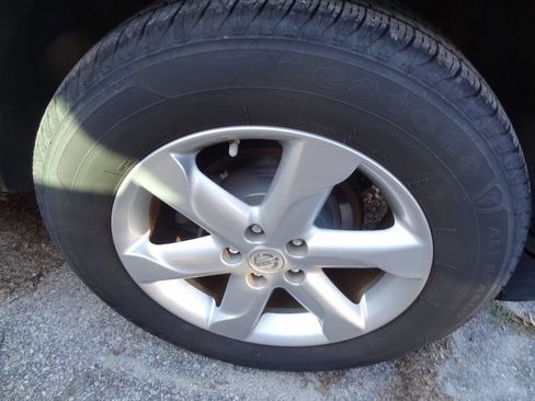 Used 2009 Nissan Murano SL w/ Technology Pkg FWD image 13
