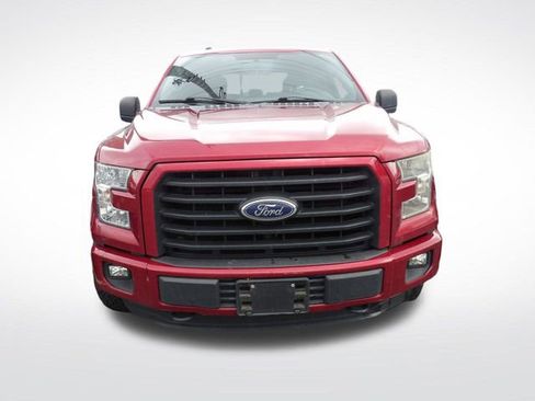 Used 2016 Ford F150 XLT w/ Equipment Group 302A Luxury AWD/4WD image 4