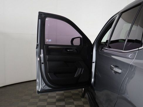 Used 2025 Chevrolet Tahoe LT image 22