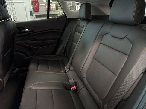 New 2026 Chevrolet Trax ACTIV FWD image 19