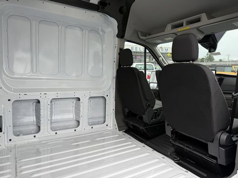 New 2026 Ford Transit 350 148 High Roof AWD image 7