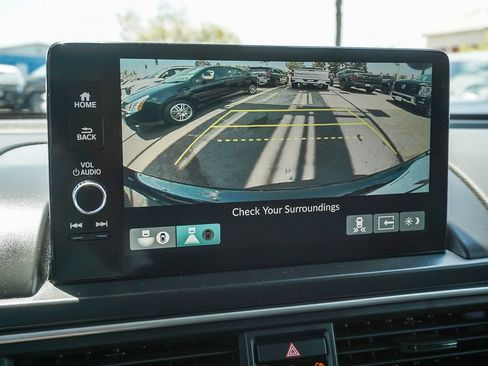 Used 2023 Honda Pilot Elite image 24