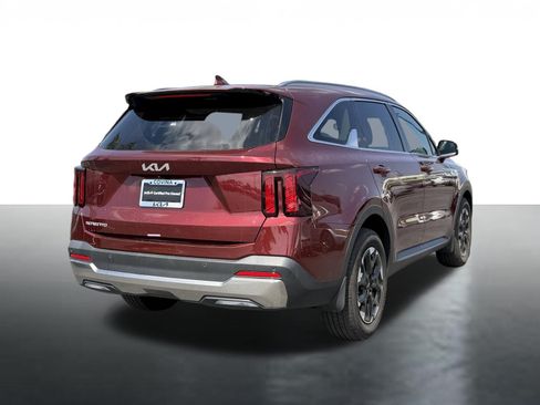 Certified 2025 Kia Sorento S w/ Panoramic Sunroof Package FWD image 7