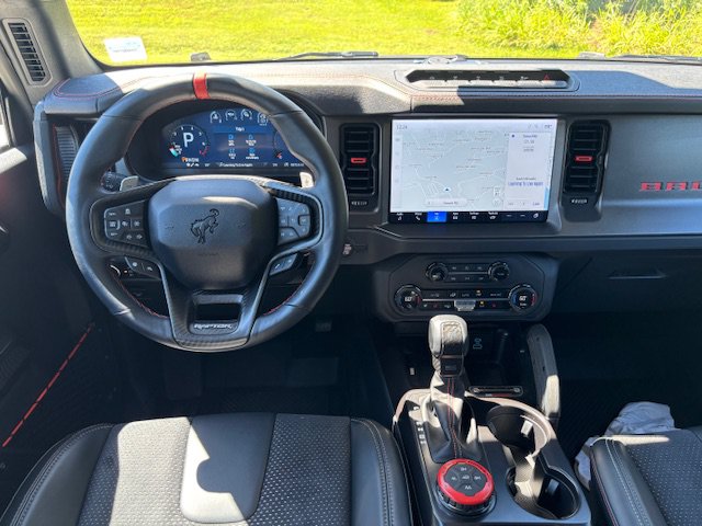 Used 2025 Ford Bronco Raptor AWD/4WD image 18