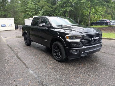 Used 2022 RAM 1500 Laramie w/ Sport Appearance Package AWD/4WD image 3