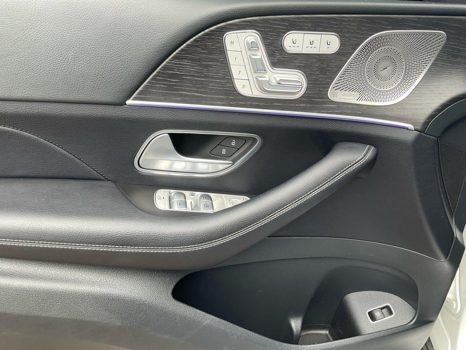 Used 2023 Mercedes-Benz GLS 450 4MATIC image 19