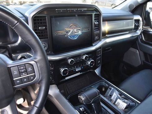 Certified 2023 Ford F150 Lariat w/ Trailer Tow Package image 8