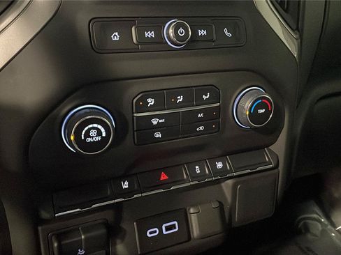 Used 2025 Chevrolet Silverado 2500 Custom AWD/4WD image 18