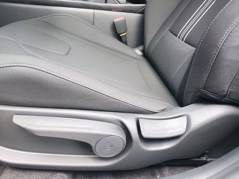New 2026 Hyundai Elantra Sport FWD image 13