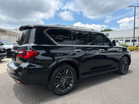 Used 2023 INFINITI QX80 Sensory w/ All-Season Package AWD/4WD image 13