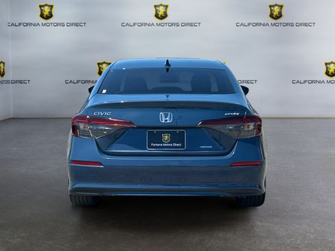 Used 2025 Honda Civic Sport image 4