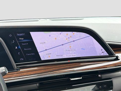 Certified 2023 Cadillac Escalade Premium Luxury w/ Performance Package AWD/4WD image 25