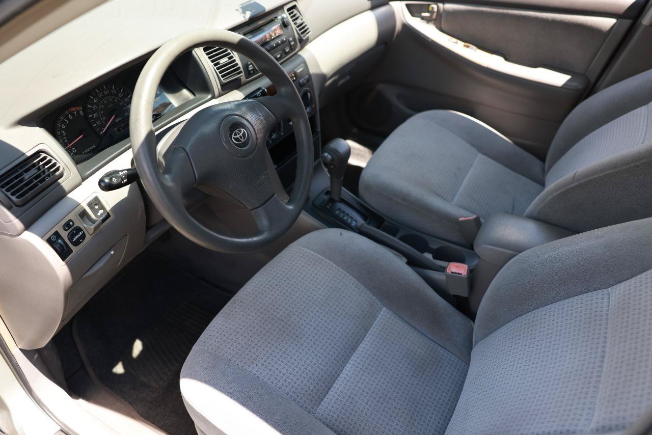 Used 2006 Toyota Corolla CE w/ Upgrade Pkg FWD image 4
