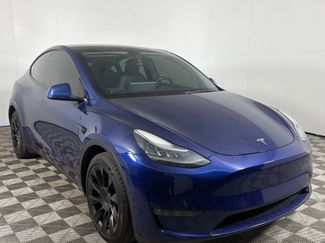 Used 2021 Tesla Model Y Long Range video 1