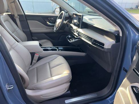 Certified 2023 Lincoln Corsair Reserve image 28