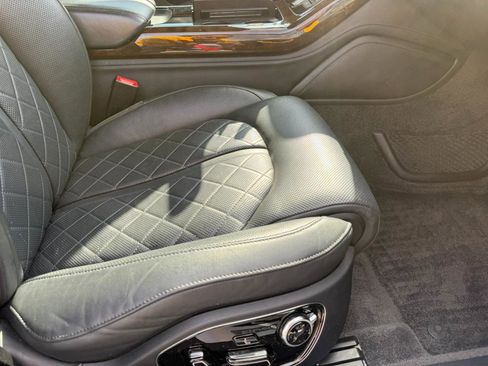 Used 2015 Audi A8 L 4.0T w/ Premium Package image 28