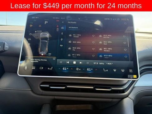 New 2024 VinFast VF 9 Plus image 22