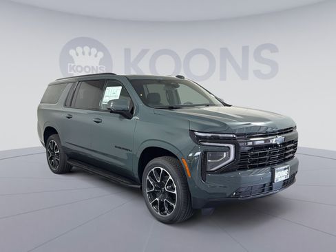 New 2026 Chevrolet Suburban RST AWD/4WD image 10