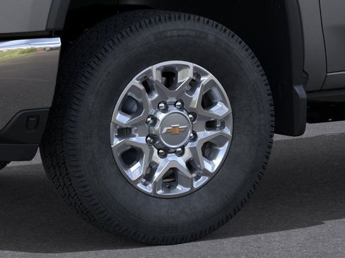 New 2026 Chevrolet Silverado 2500 LTZ w/ LTZ Premium Package AWD/4WD image 9