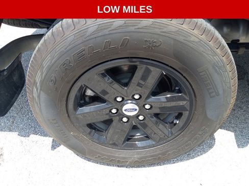 Used 2022 Ford F150 XLT image 4