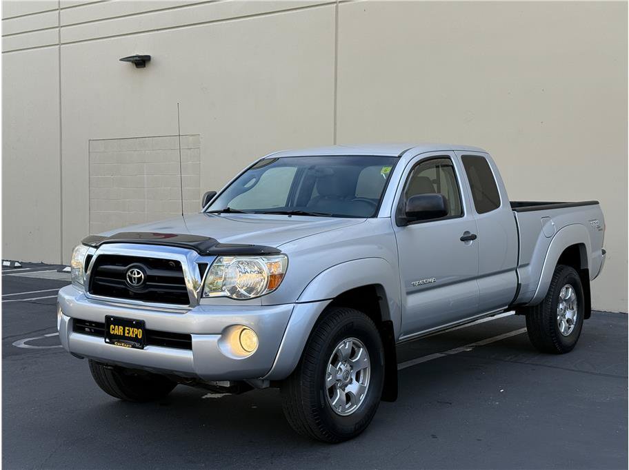 Used 2006 Toyota Tacoma PreRunner RWD image 4