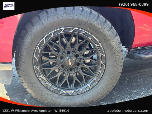 Used 2018 Ford Expedition Max XLT AWD/4WD image 11