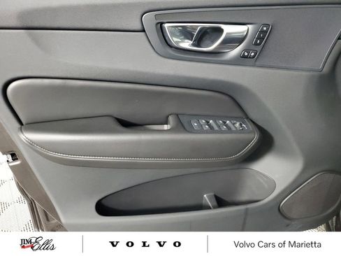 Used 2023 Volvo XC60 B5 Core w/ Climate Package image 20