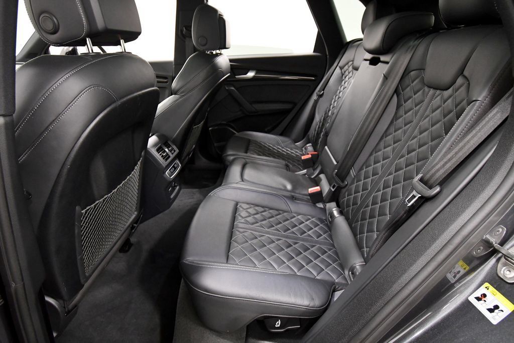 Used 2023 Audi SQ5 Premium Plus w/ Premium Plus Package AWD/4WD image 14