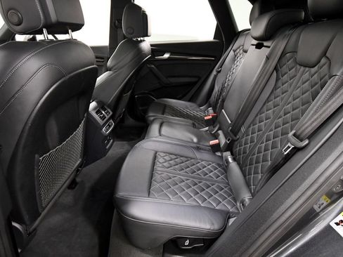 Used 2023 Audi SQ5 Premium Plus w/ Premium Plus Package AWD/4WD image 14