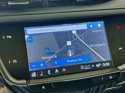 Used 2024 Cadillac XT6 Premium Luxury image 2