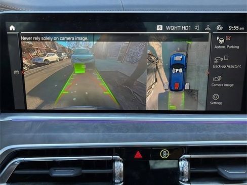 Used 2023 BMW X5 xDrive40i w/ Premium Package image 17