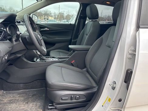 Used 2023 Buick Encore GX Select w/ Experience Buick Package image 13