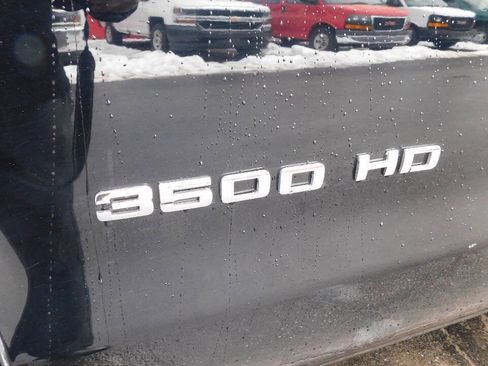 Used 2017 GMC Sierra 3500 4x4 Regular Cab image 21