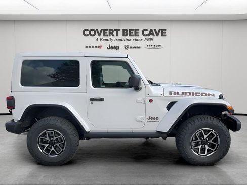 New 2026 Jeep Wrangler Rubicon w/ Technology Group image 11