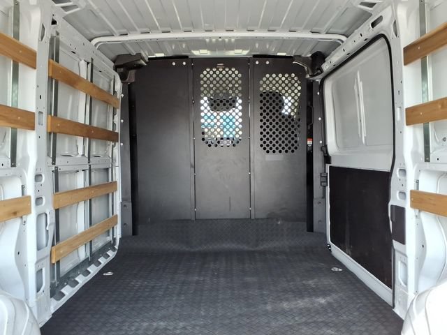 Used 2025 RAM ProMaster 2500 w/ U-Haul Equipment Group FWD image 11