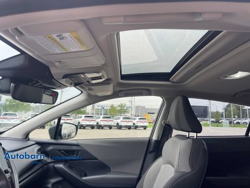 Used 2024 Subaru Crosstrek 2.0i Premium AWD/4WD image 18