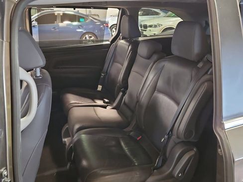 Used 2018 Honda Odyssey EX-L image 9