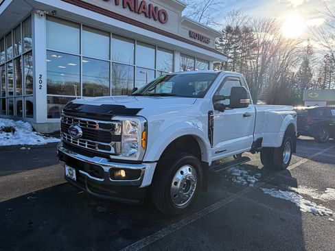 Used 2024 Ford F450 XLT w/ 360-Degree Camera Package image 2