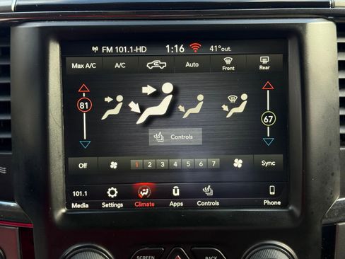 Used 2018 RAM 2500 Laramie w/ Sport Appearance Group image 39