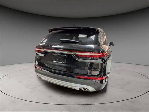 New 2025 Lincoln Corsair Reserve w/ Equipment Group 202A AWD/4WD image 6