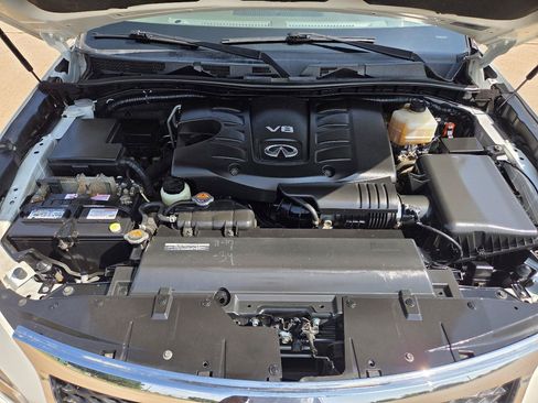 Used 2015 INFINITI QX80 4WD w/ Deluxe Technology Package image 23