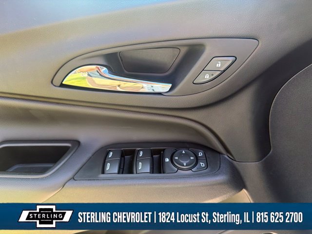 Used 2024 Chevrolet Equinox LT FWD image 19