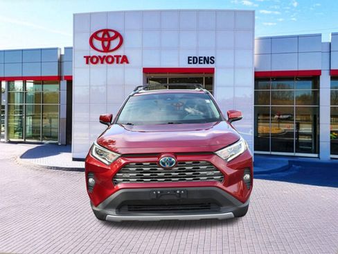 Used 2021 Toyota RAV4 Limited w/ Limited Grade Weather Package AWD/4WD image 11