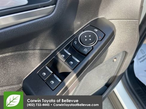 Used 2021 Ford Escape Titanium AWD/4WD image 19